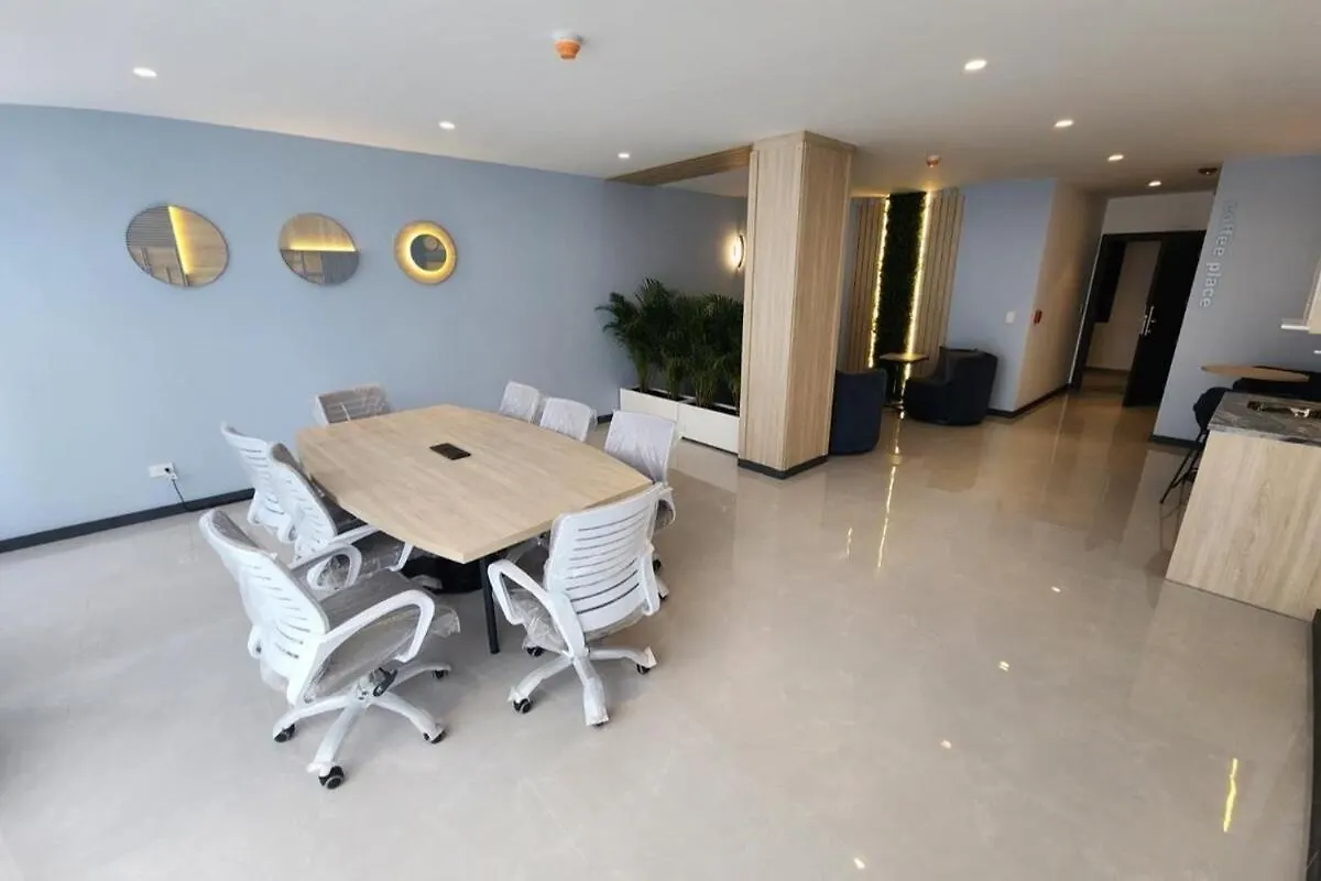 Estudio De Lujo Granda Centeno Quito Apartment